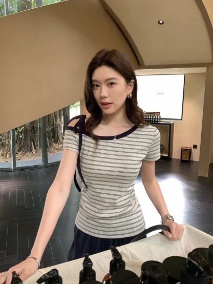 Dekka Shoulder Ribbon Tie Top