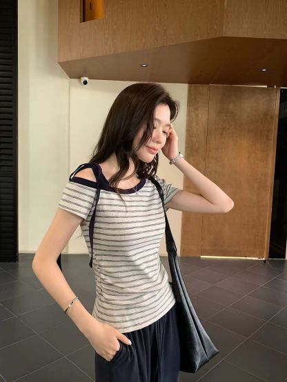 Dekka Shoulder Ribbon Tie Top