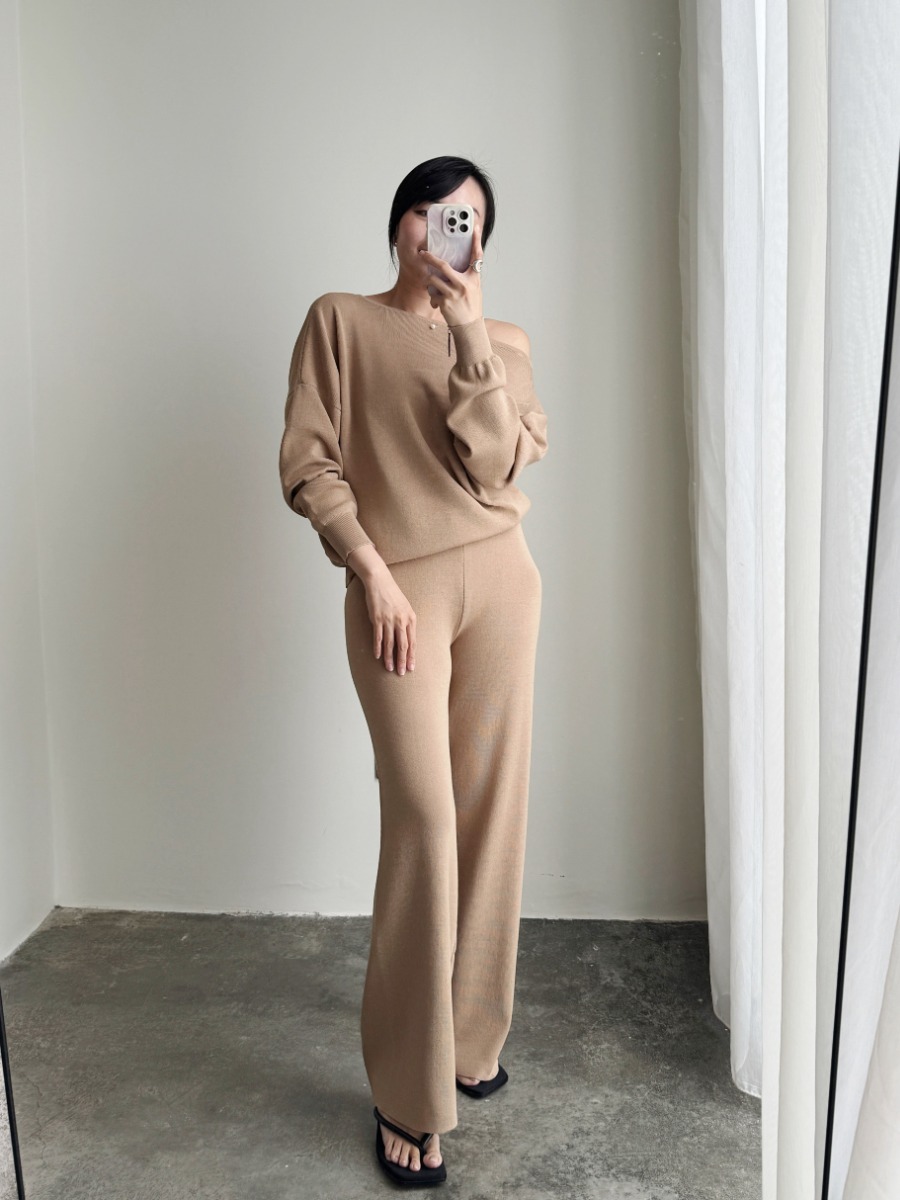 Rachel One/ Off Shoulder Two Way Knit Top & Pants Set-The Black Bow