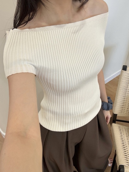 【Modern feminine】Off shoulder Top + Wide Leg Pants (Order Separately)