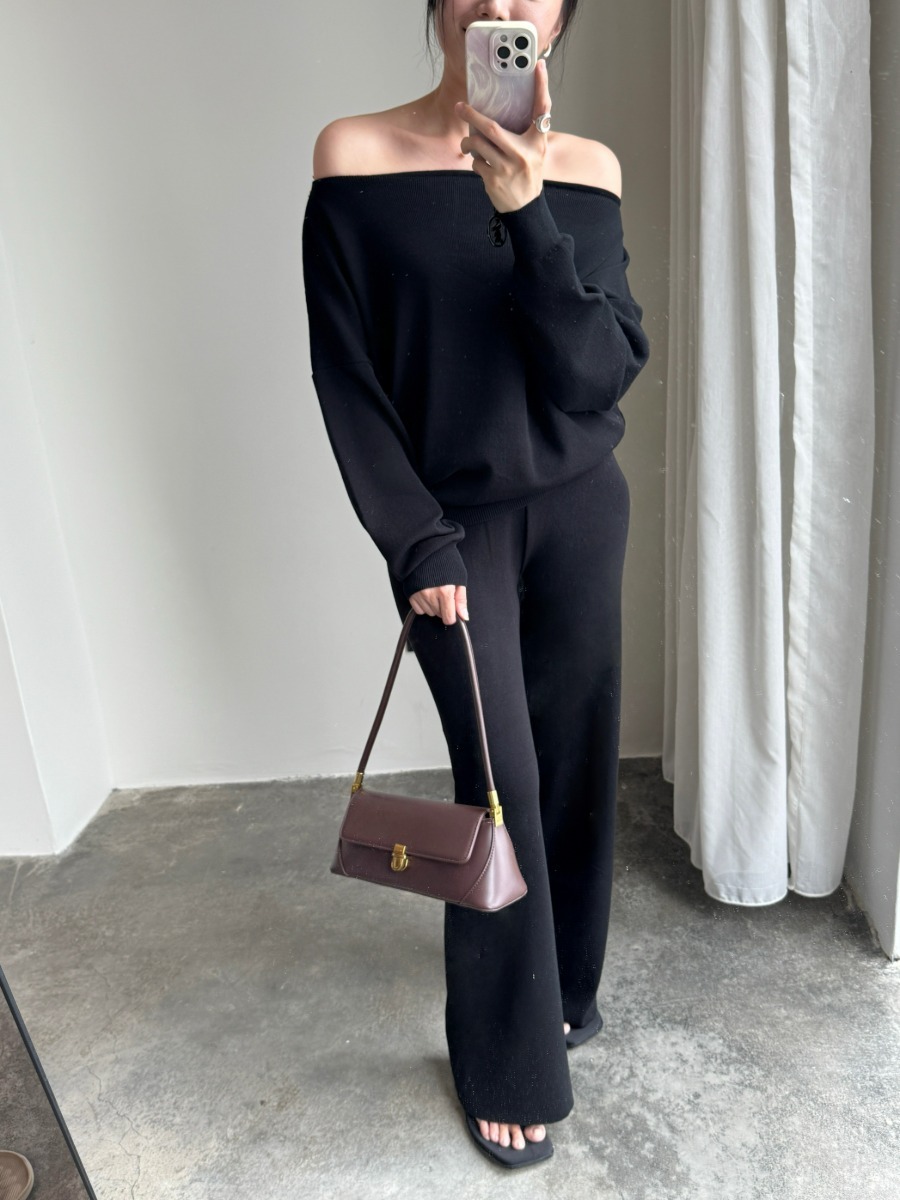 Nyera One/ Off Shoulder Two Way Knit Top & Pants Set