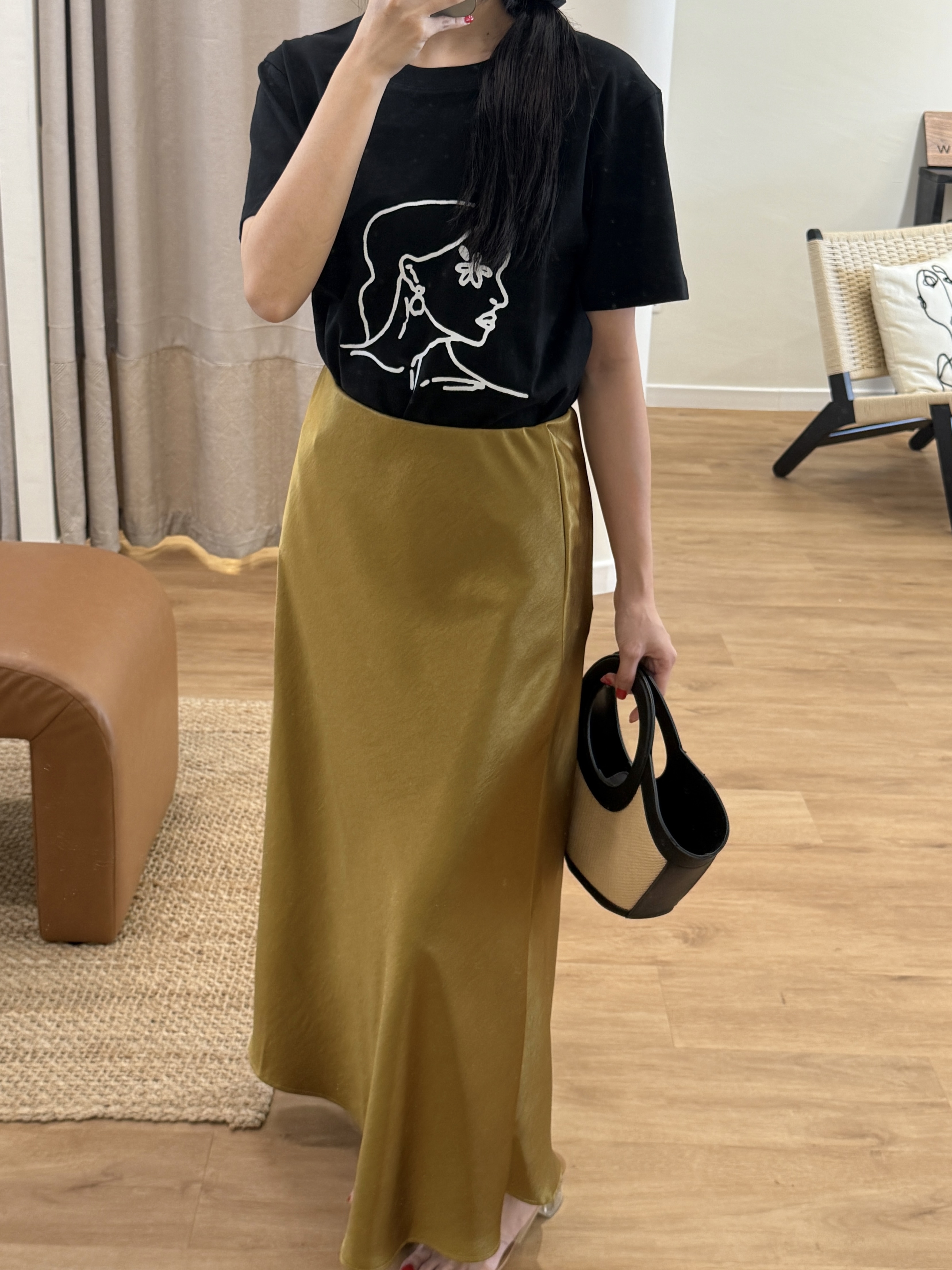 【Casual chic】Graphic Tee + Satin Skirt (Order Separately)