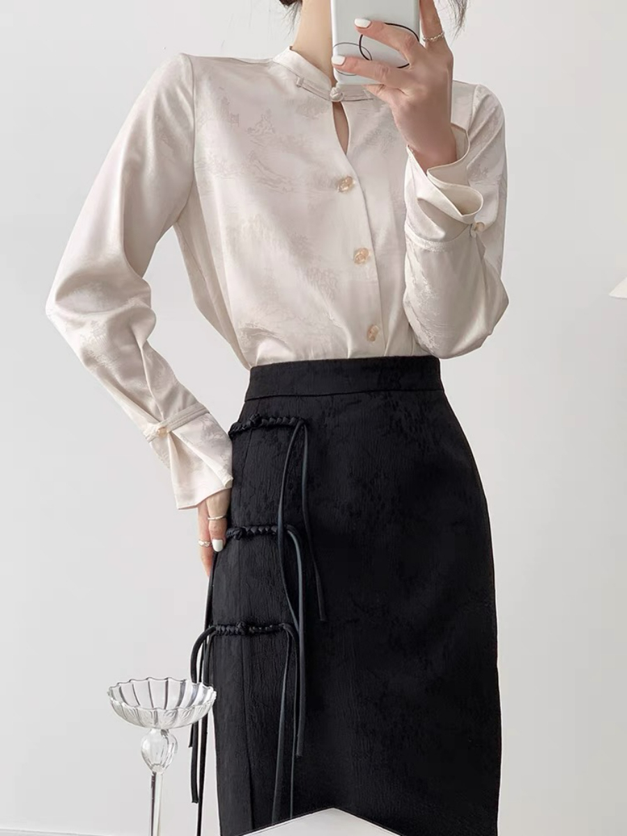 Xin Lee Pankou Side Slit Skirt-The Black Bow-