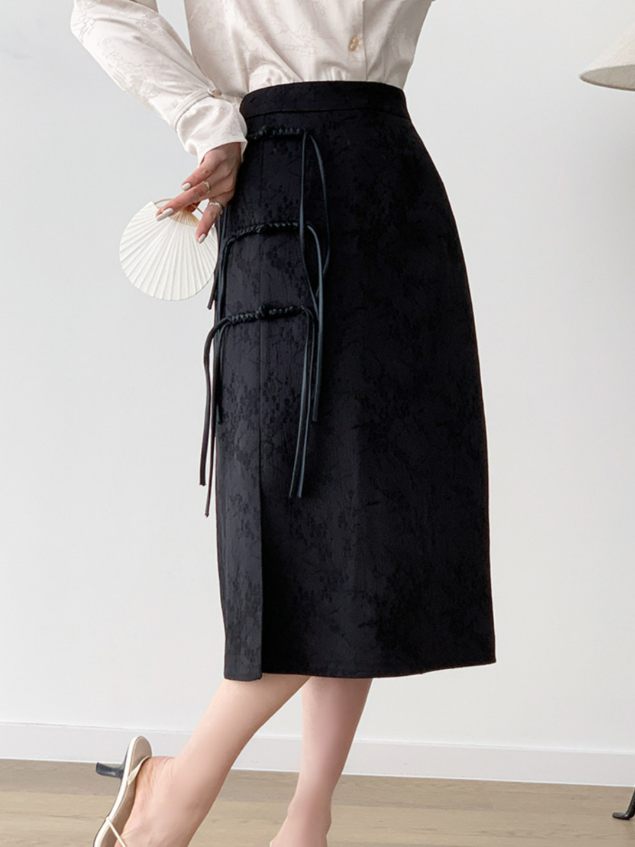 Xin Lee Pankou Side Slit Skirt-The Black Bow-