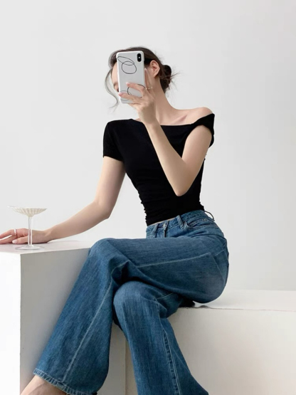 Xaly Asymmetric Sleeve Knit Top-The Black Bow-