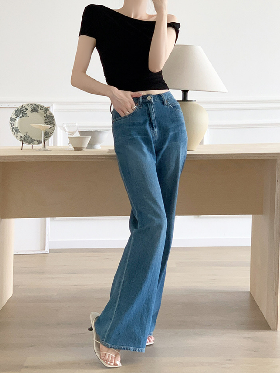 Xaly Asymmetric Sleeve Knit Top-The Black Bow-