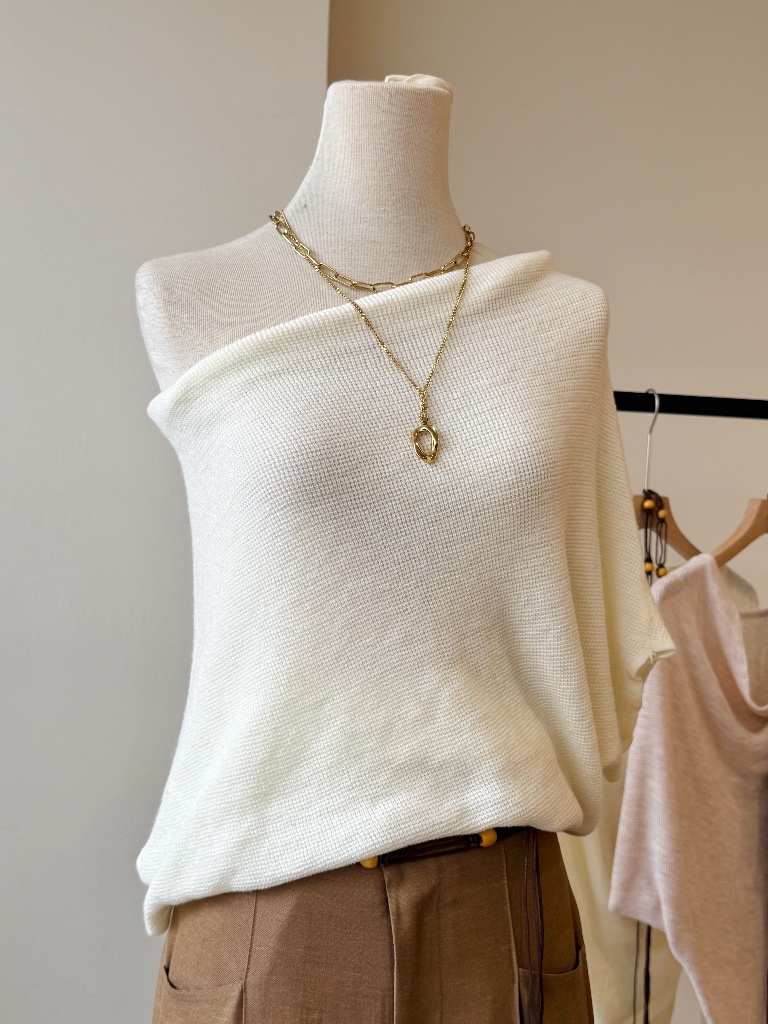 Yen Two-Way Knit Top (Swing Collar/ One Shoulder)