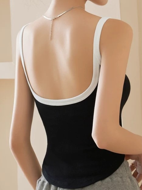 Qynna Low Back Padded Top-The Black Bow-