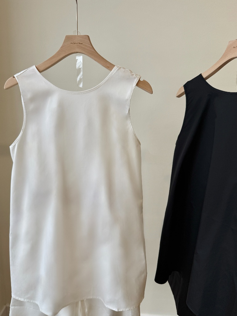 Paige Reversible Top & Relaxed Wide-Leg Bermuda Shorts (Sold seperately)
