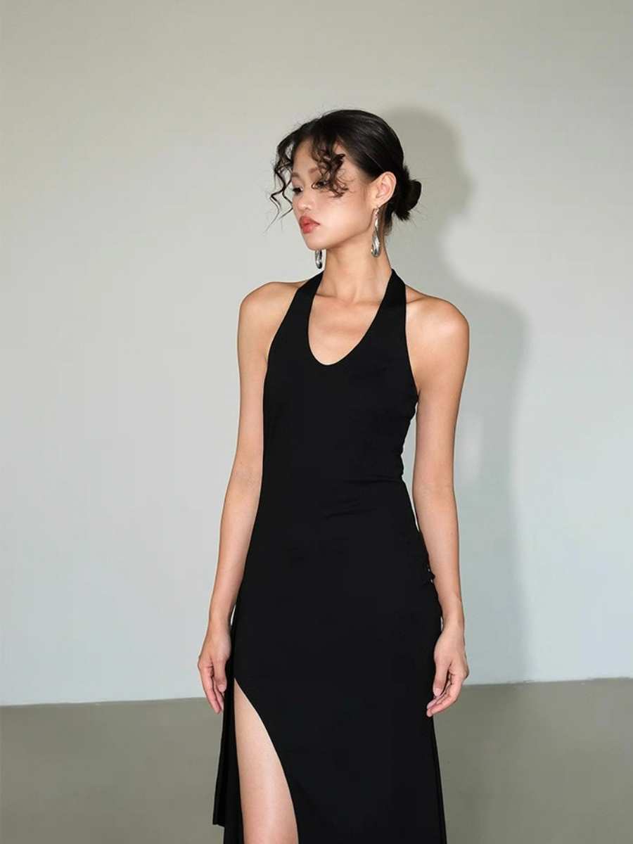 Alicia V-Neck High Slit Tie Back Knit Dress