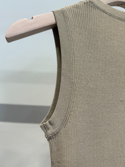 Basic Round Neck Top (TP104)