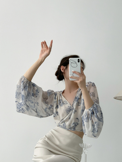 Xandria Puff Sleeve Floral Top-The Black Bow-