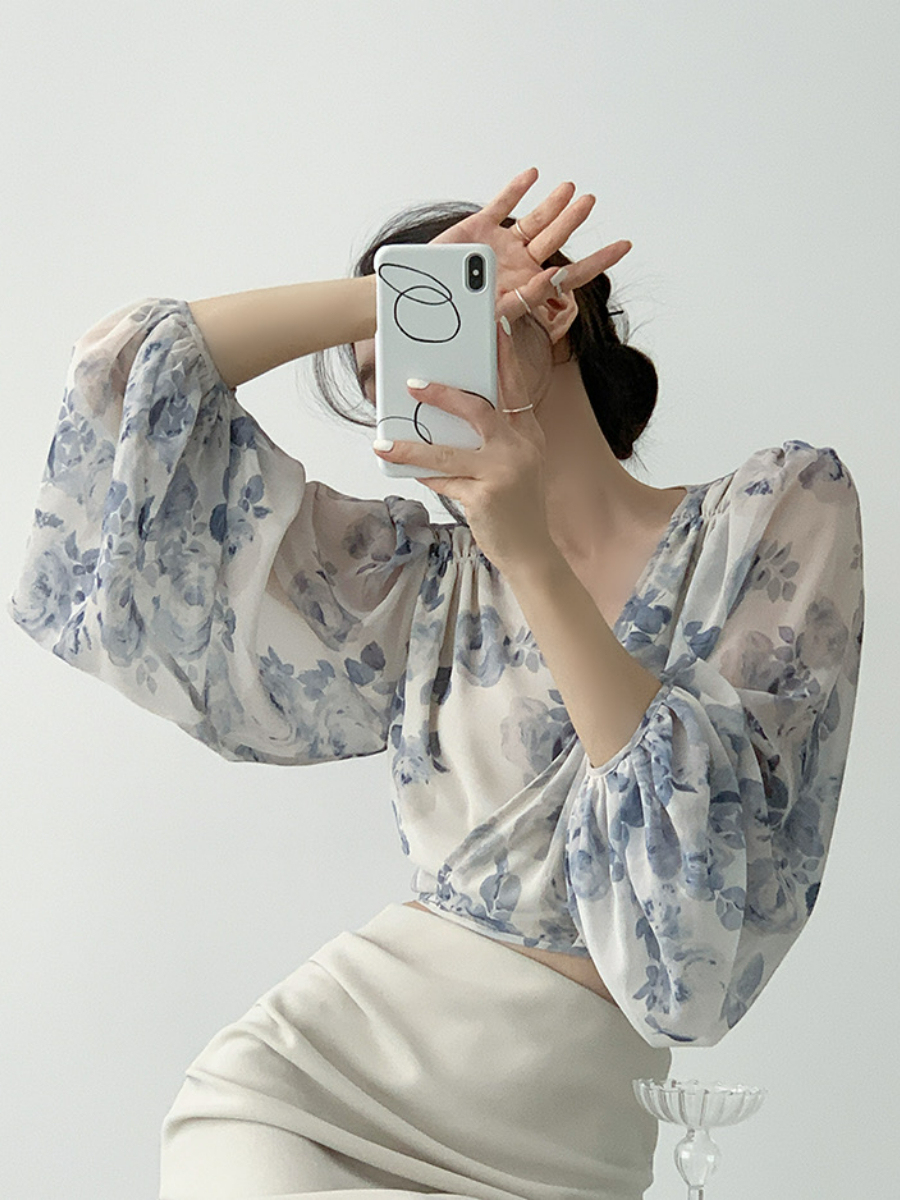 Xandria Puff Sleeve Floral Top-The Black Bow-