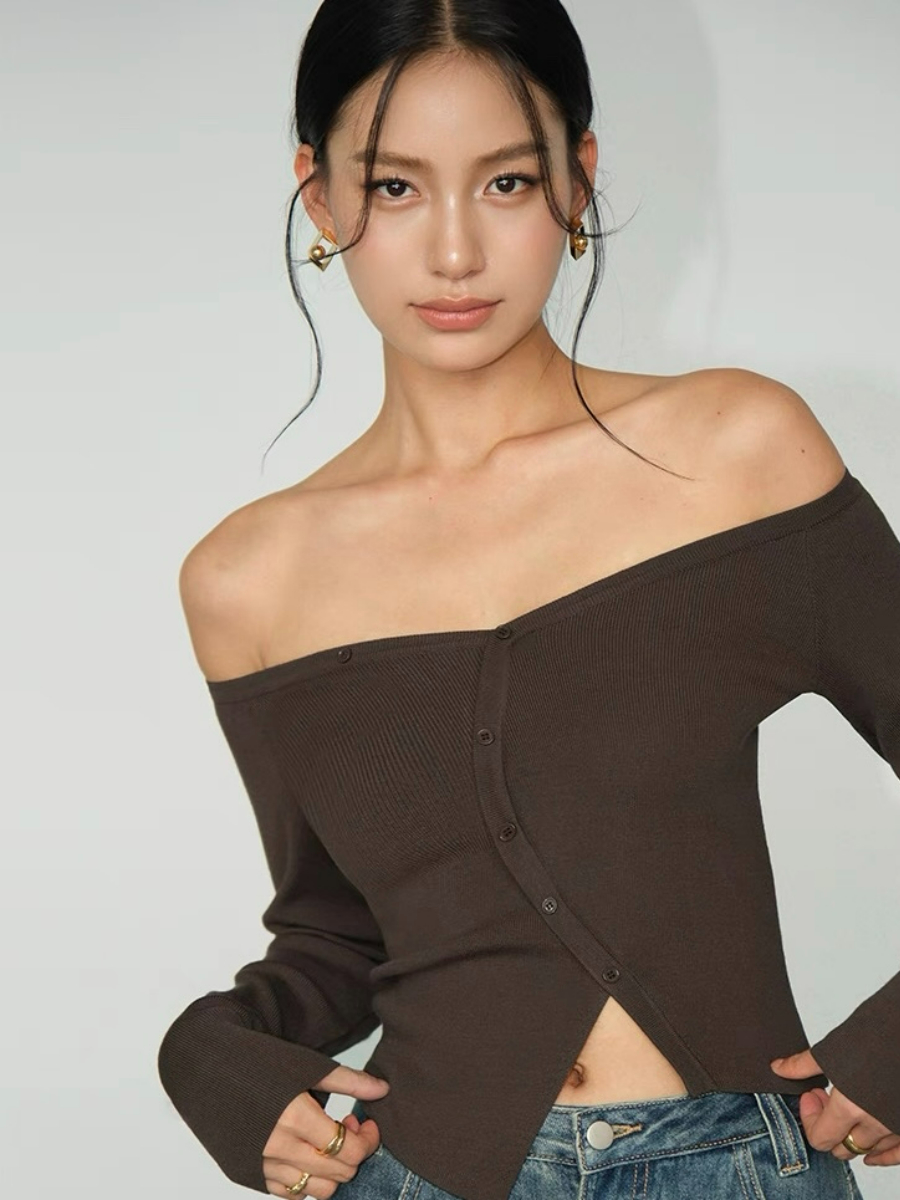 Amanda Cold Shoulder Fake Two Pieces Knit Top