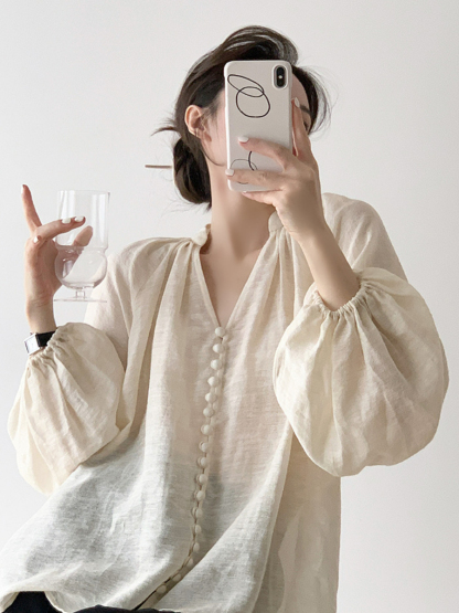 Xayla Vintage Puff Sleeve Top-The Black Bow-