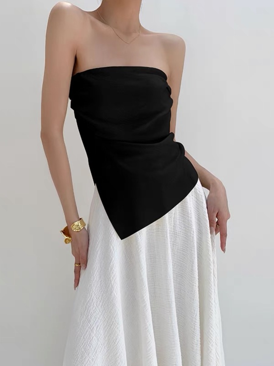 Tasoula Knit Tube Top-The Black Bow-