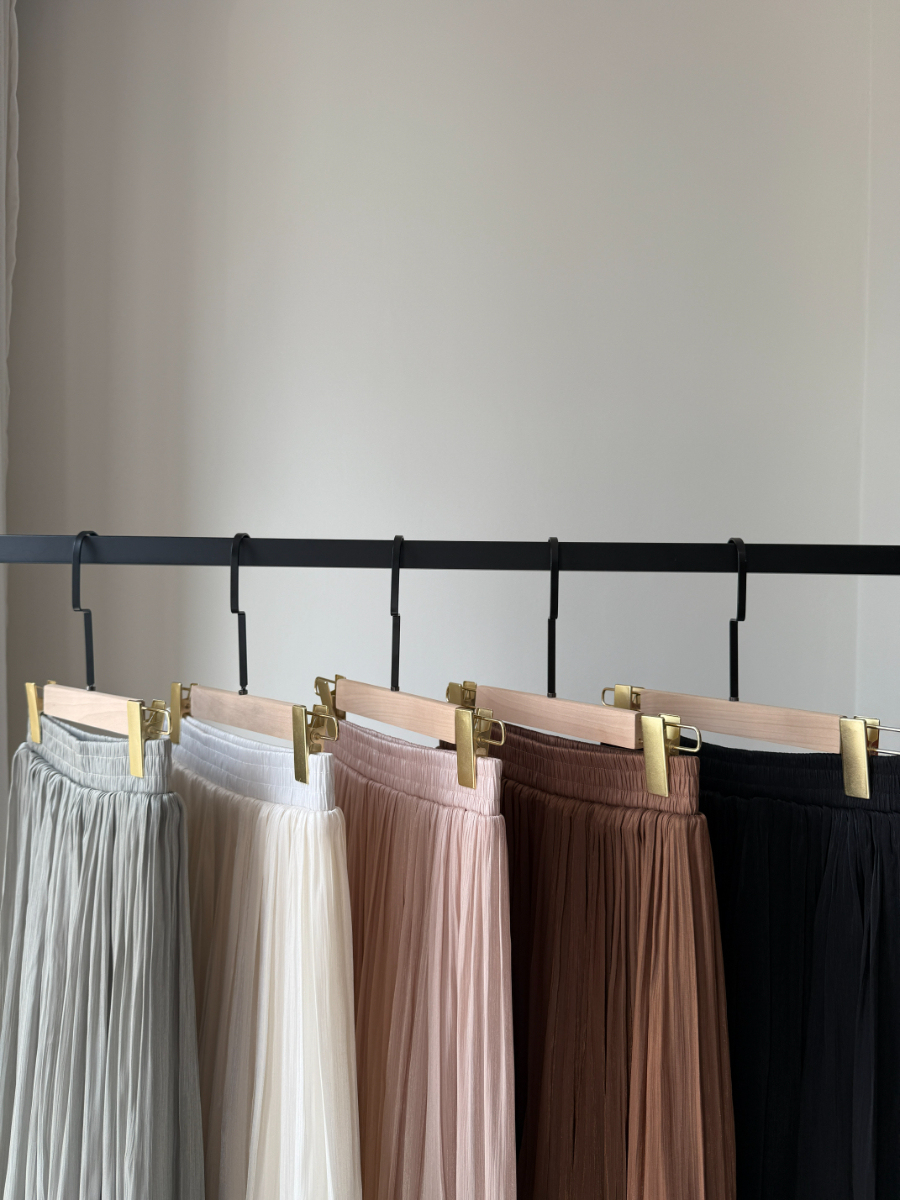 Yun Er Flowy Wide Leg Pants-The Black Bow-