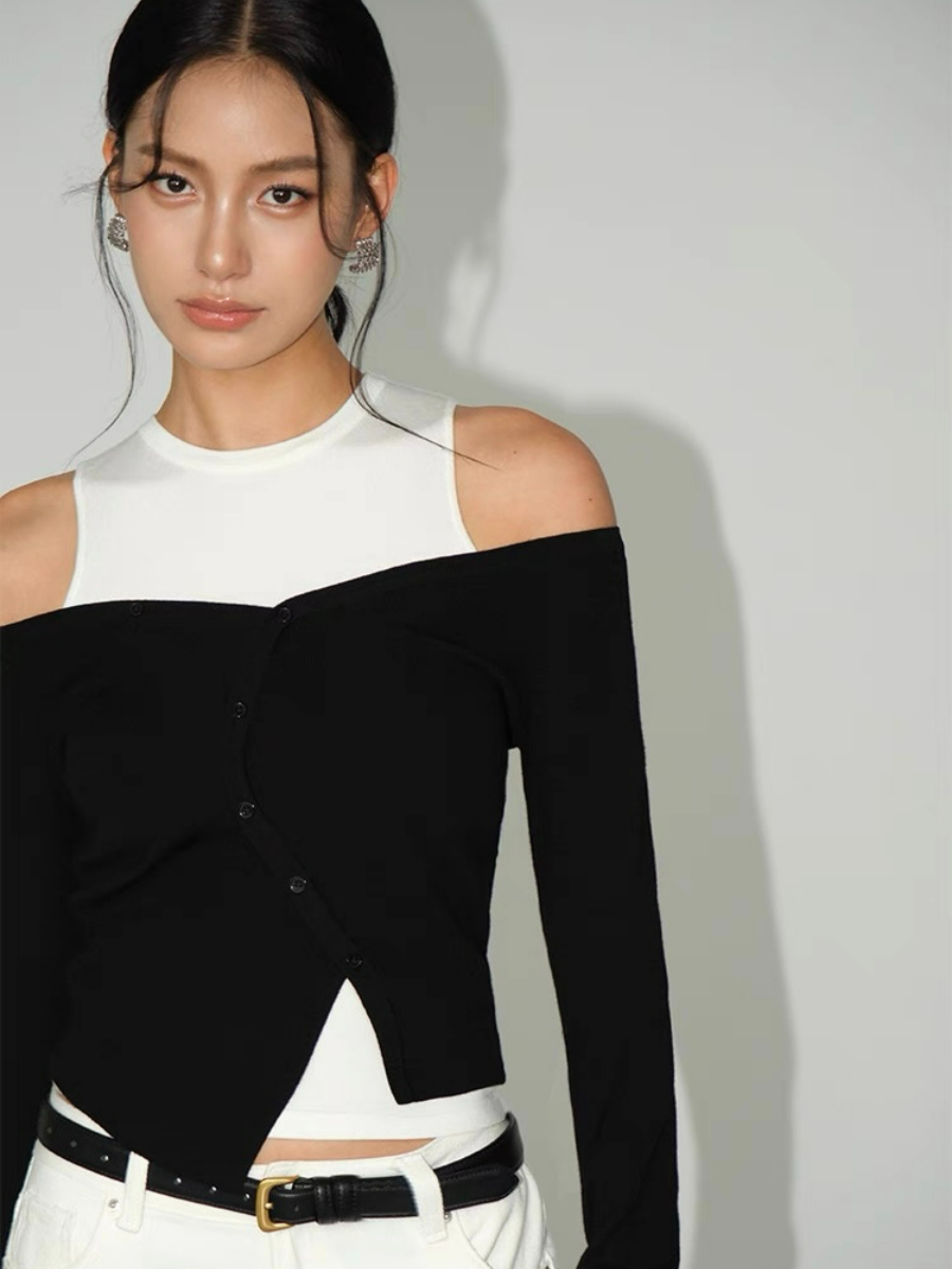 Amanda Cold Shoulder Fake Two Pieces Knit Top