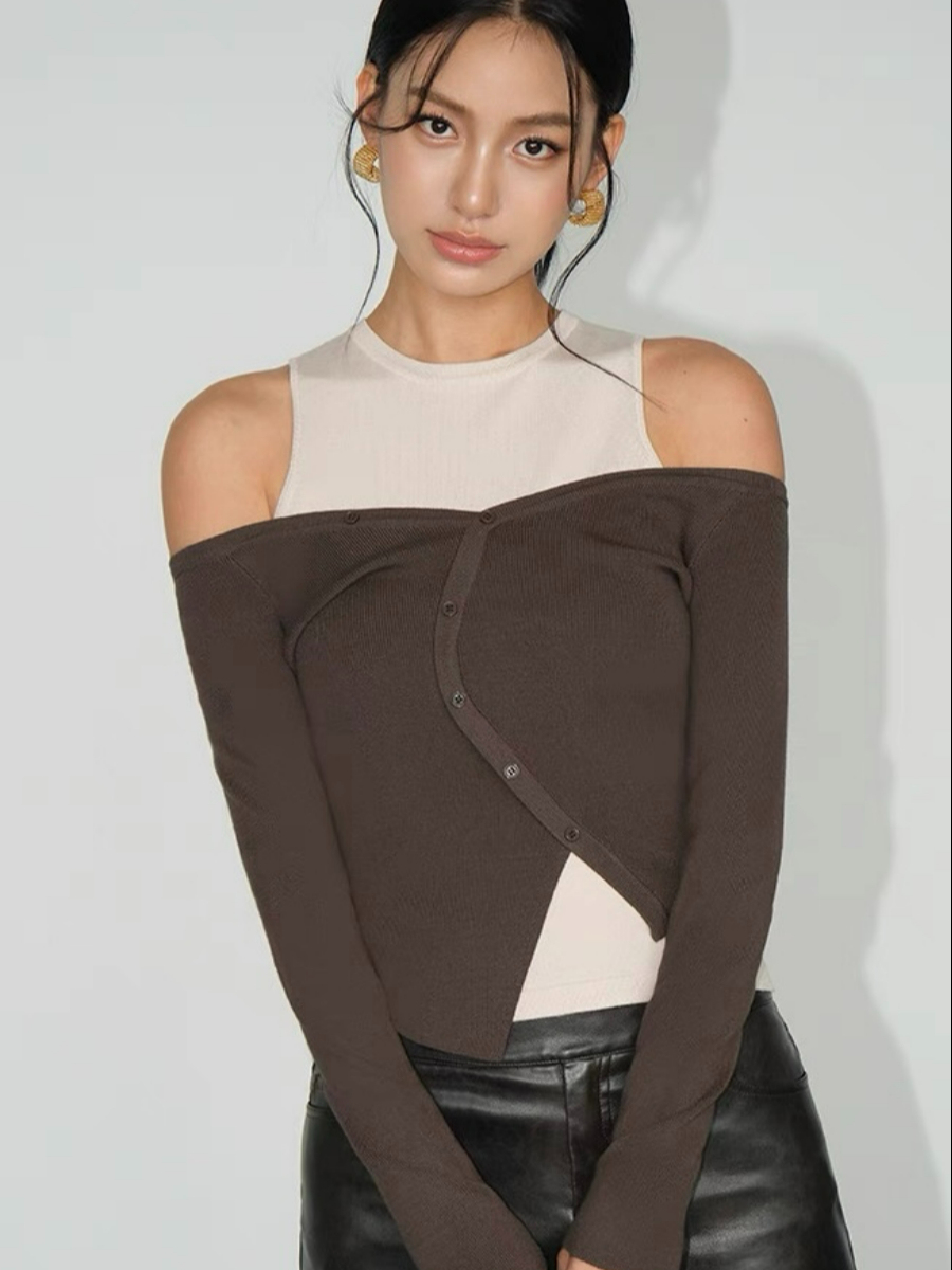 Amanda Cold Shoulder Fake Two Pieces Knit Top