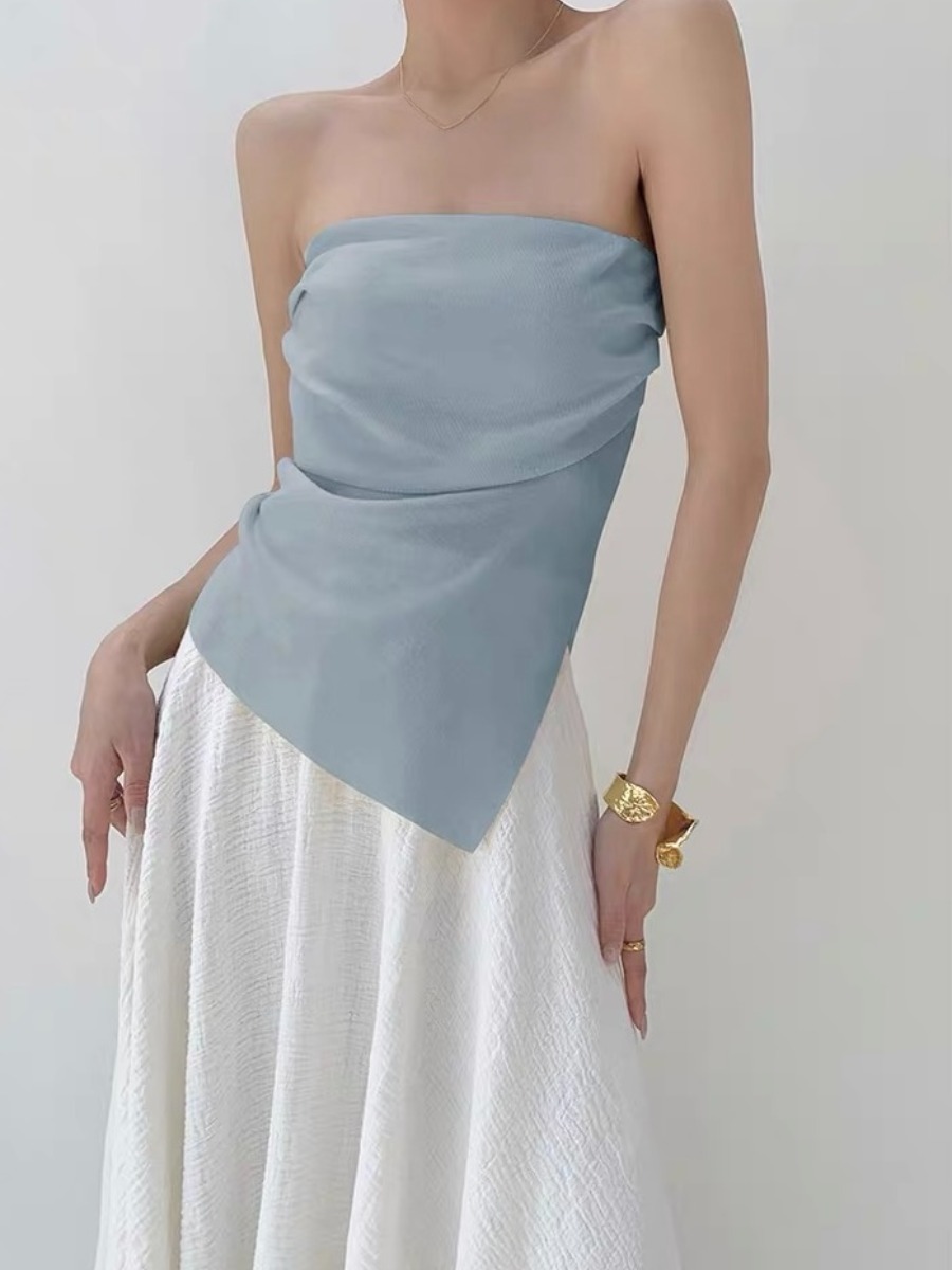 Tasoula Knit Tube Top-The Black Bow-