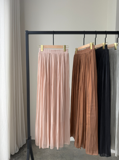 Yun Er Flowy Wide Leg Pants-The Black Bow-