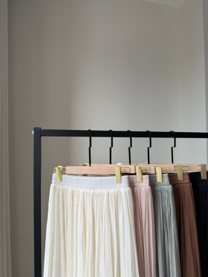 Yun Er Flowy Wide Leg Pants-The Black Bow-