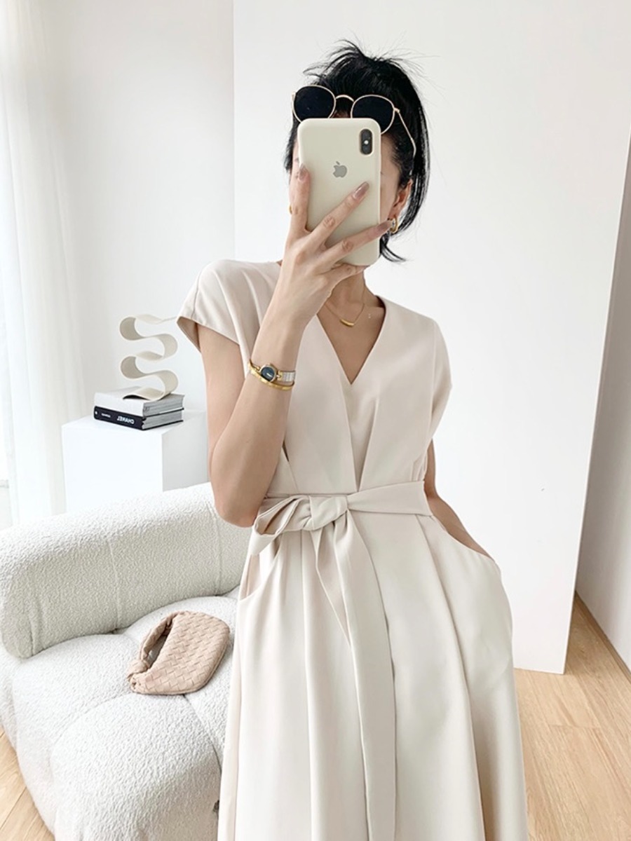 Trixie Tie Back A-Line Dress-The Black Bow-