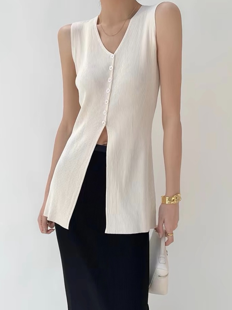 Trecya V-Neck Long Knit Top-The Black Bow-