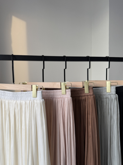 Yun Er Flowy Wide Leg Pants-The Black Bow-
