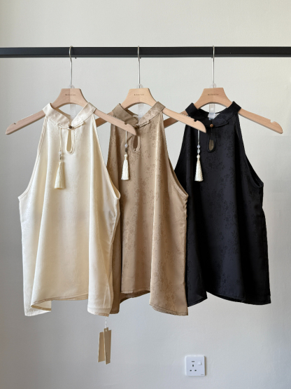 Ke Xin Halter Neck Oriental Top (TP110)