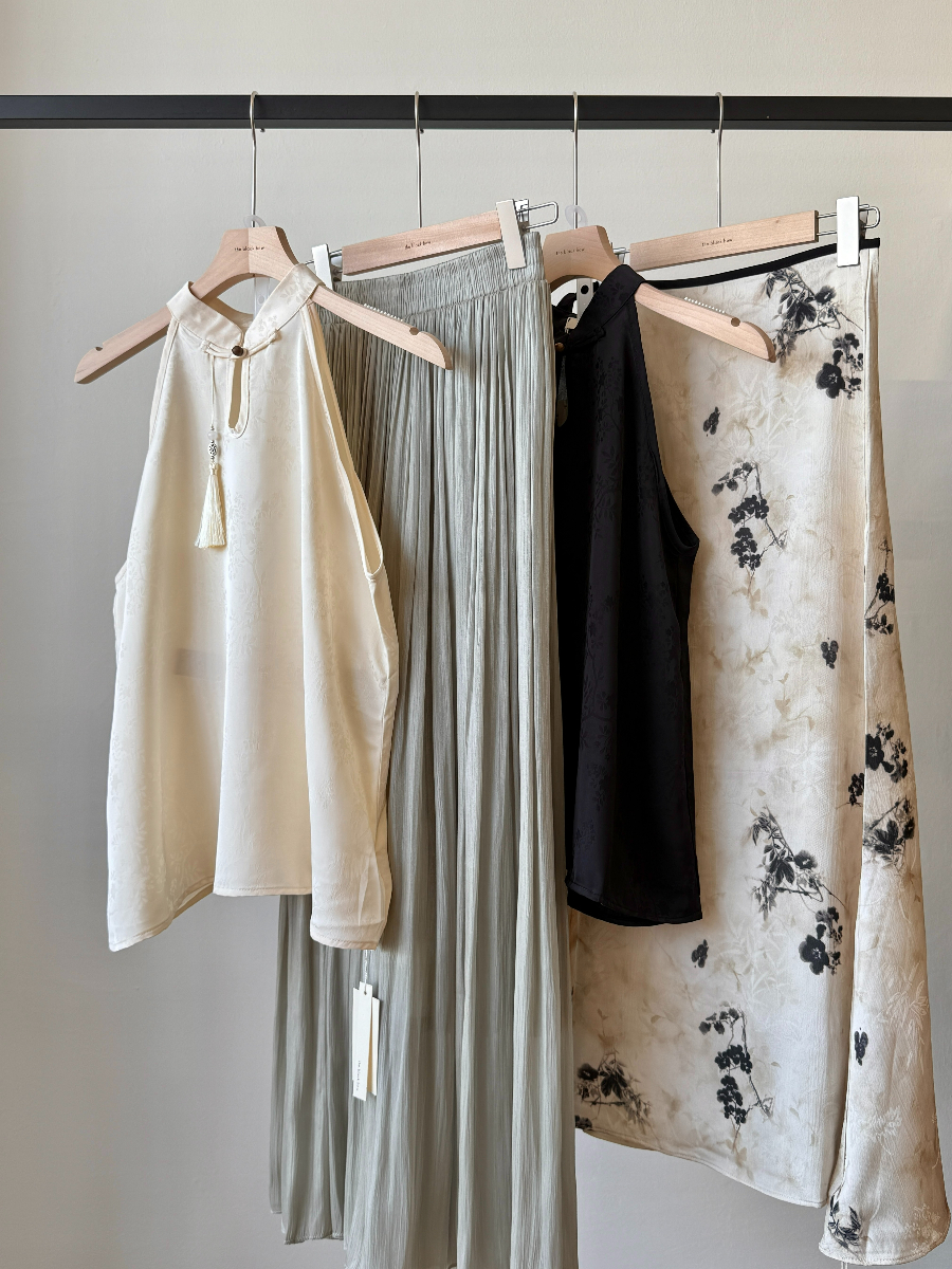 Ke Xin Halter Neck Oriental Top (TP110)