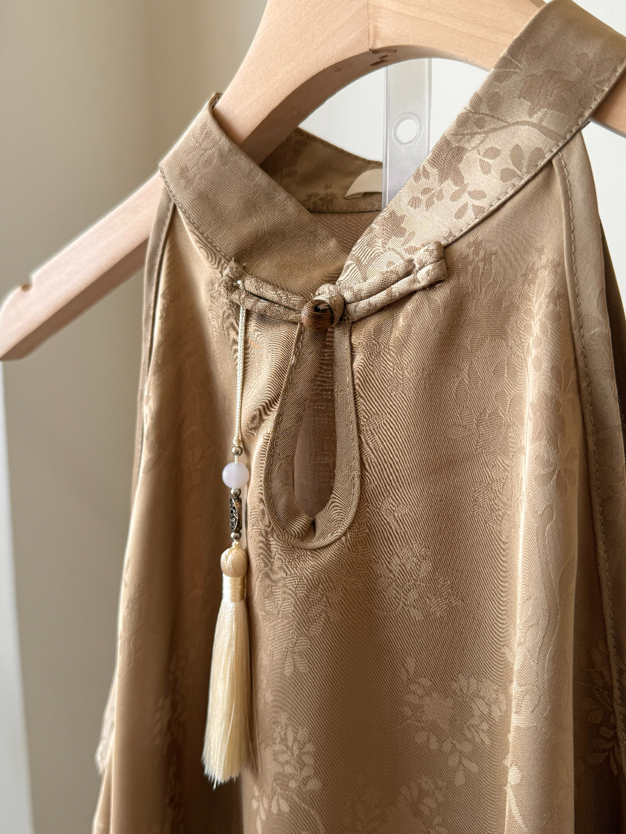 Ke Xin Halter Neck Oriental Top (TP110)