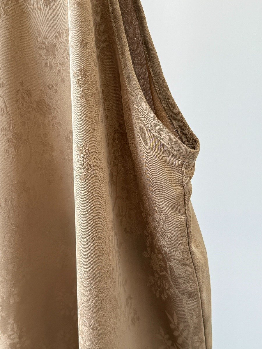 Ke Xin Halter Neck Oriental Top (TP110)