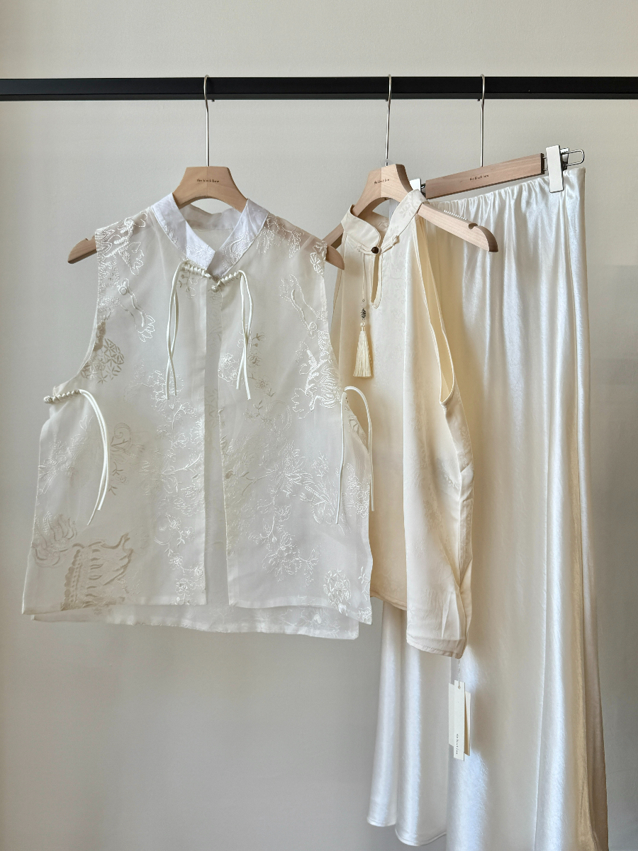 Hai Ren Oriental Embroidered Organza Vest Top (TP111)