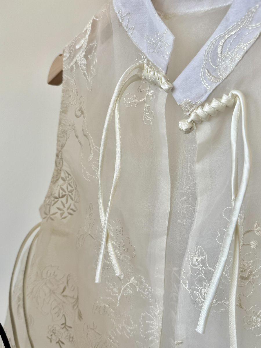 Hai Ren Oriental Embroidered Organza Vest Top (TP111)