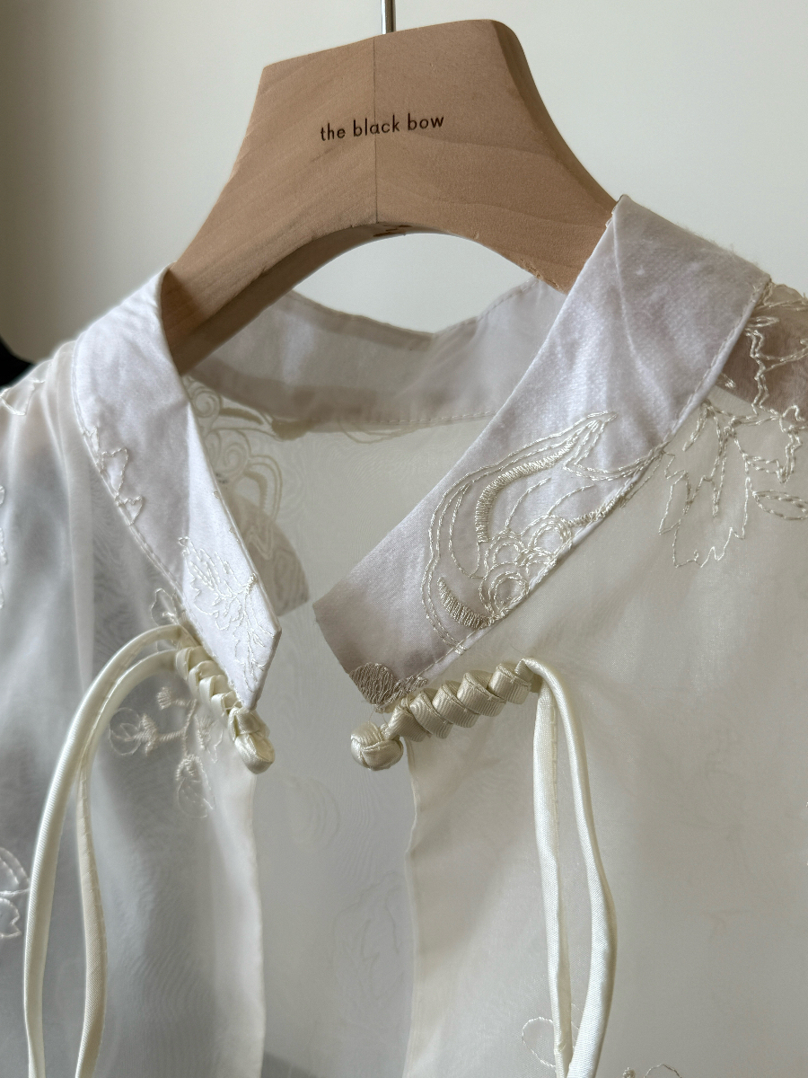 Hai Ren Oriental Embroidered Organza Vest Top (TP111)