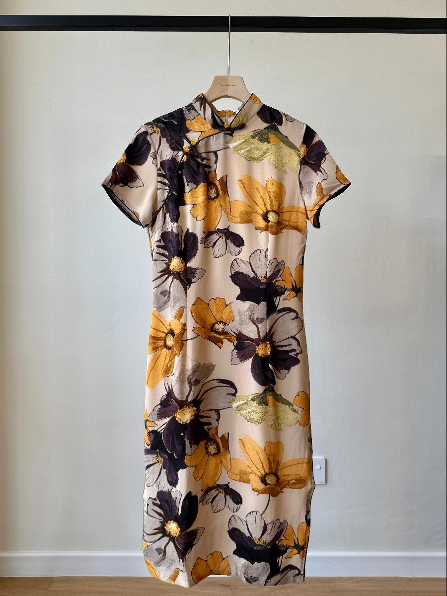 Xi Ping Floral Cheongsam