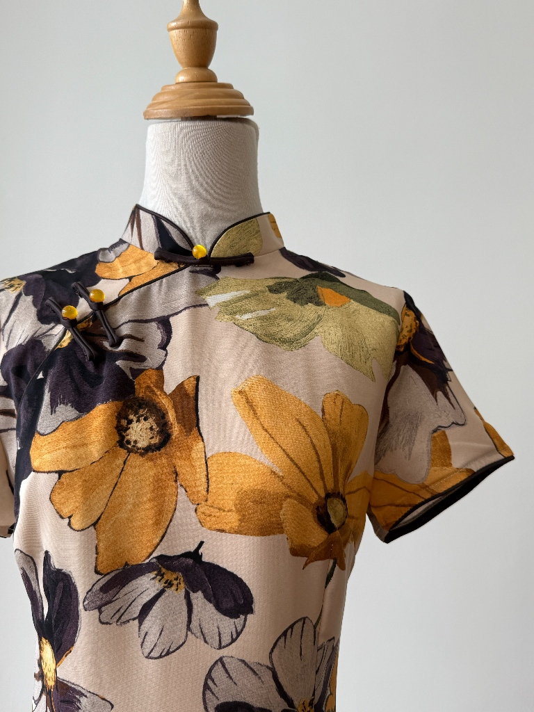 Xi Ping Floral Cheongsam