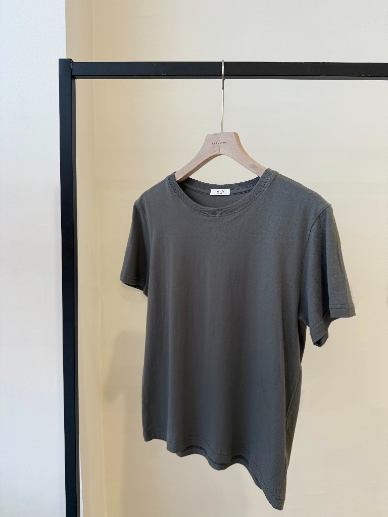 Vendy Basic Tee