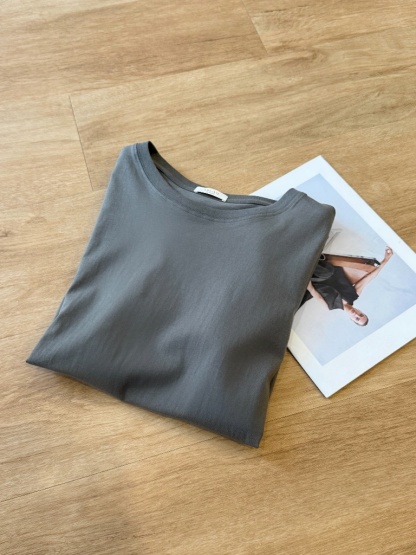 Vendy Basic Tee