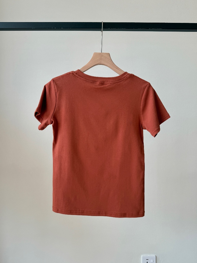 Aelyn Basic Tee