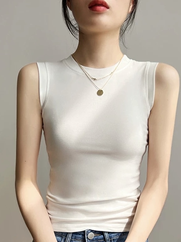 Dawsyn Crew Neck Sleeveless Top