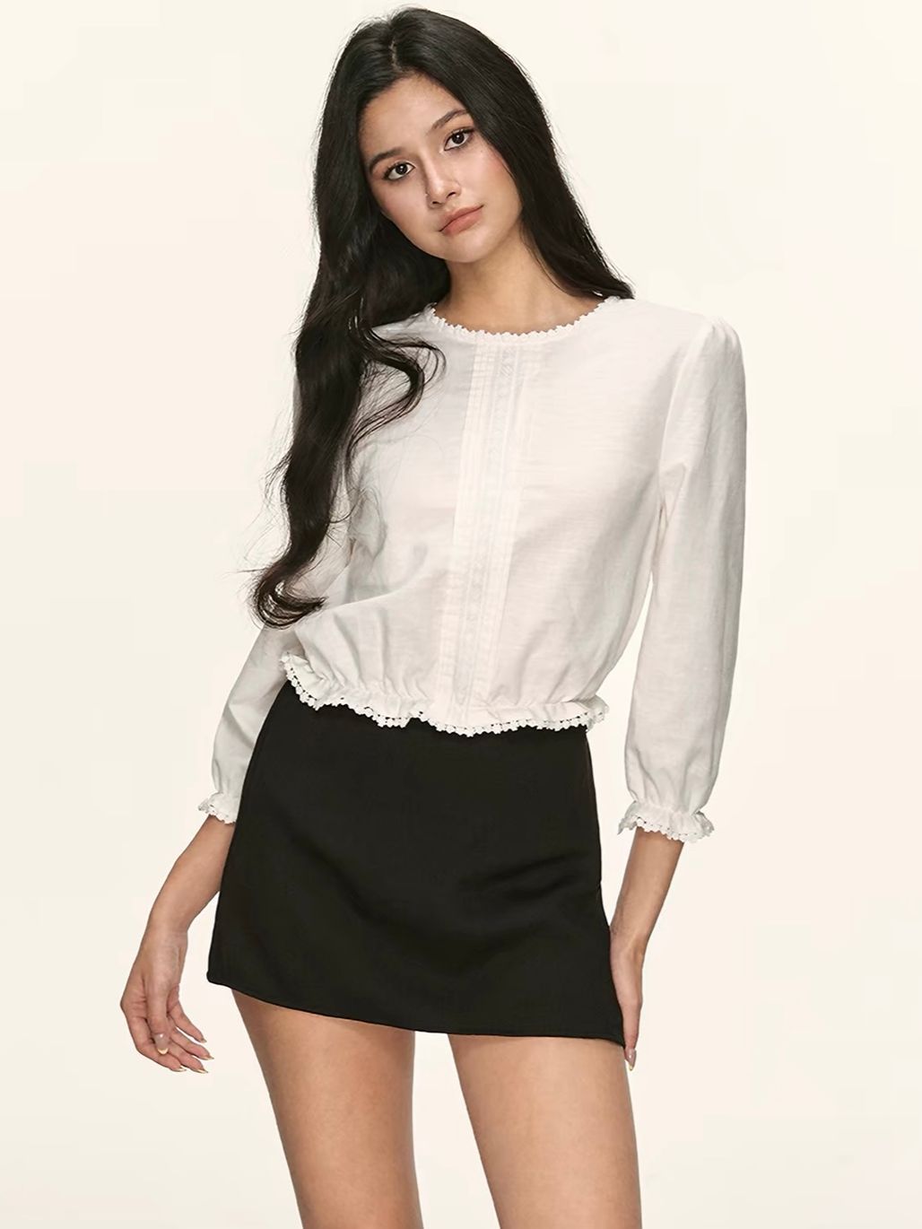 Gianella Lace Trim Linen Blend Blouson Top