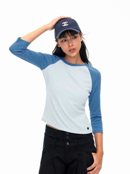 Gretchen Raglan Top