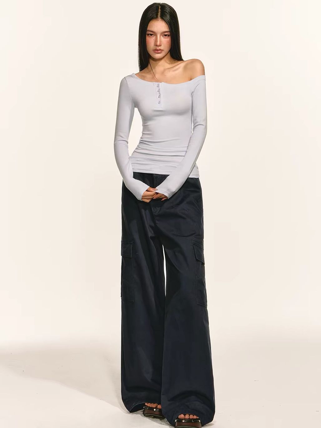 Gwinyth Off-Shoulder Henley Fitted Top