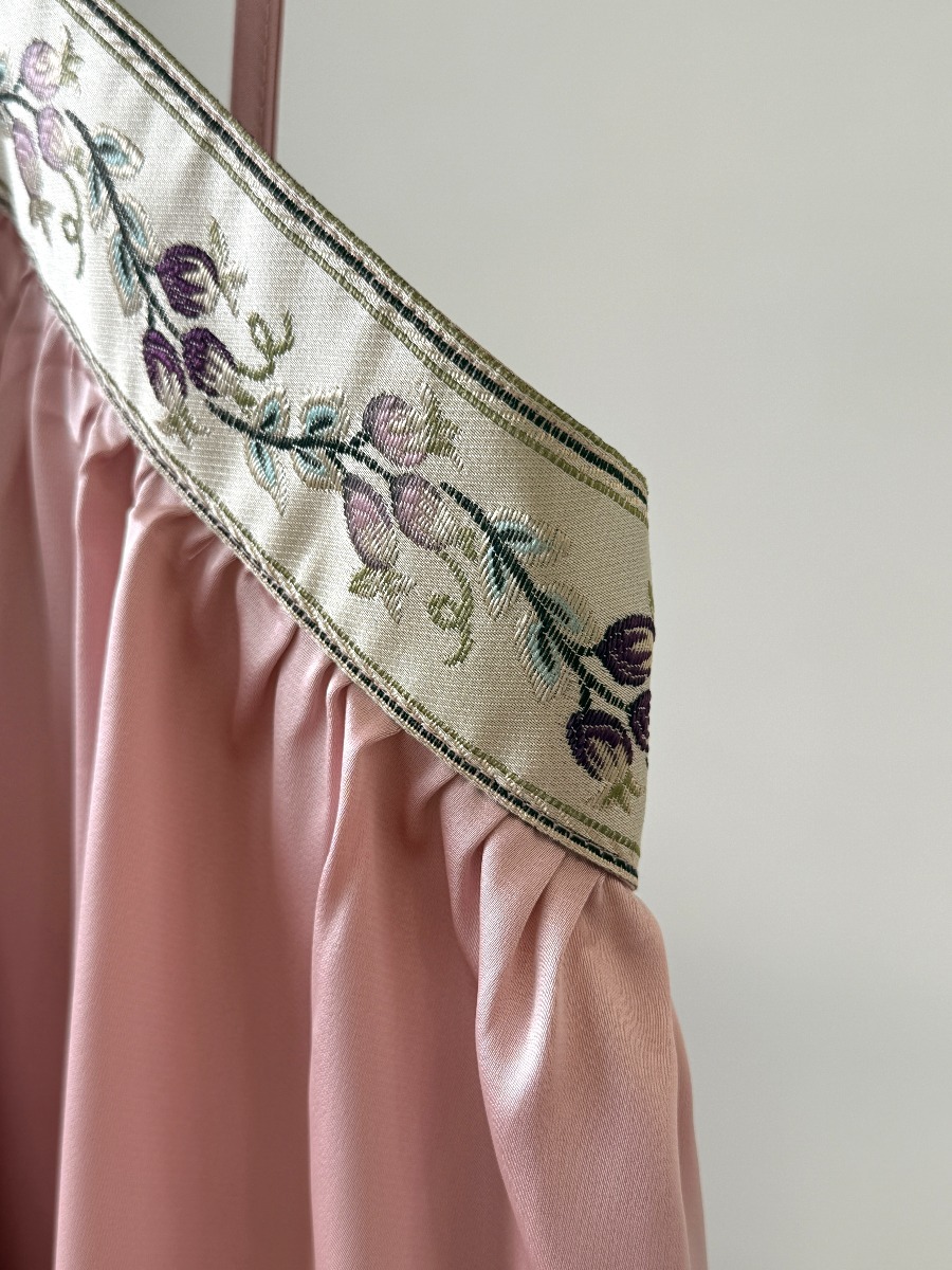 Li Mei Halter Neck Oriental Top