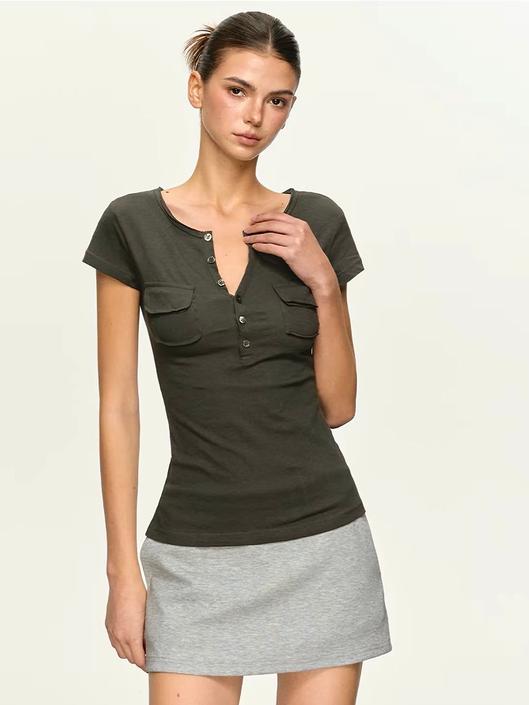 Gittan Utility-Pocket Henley Fitted Tee