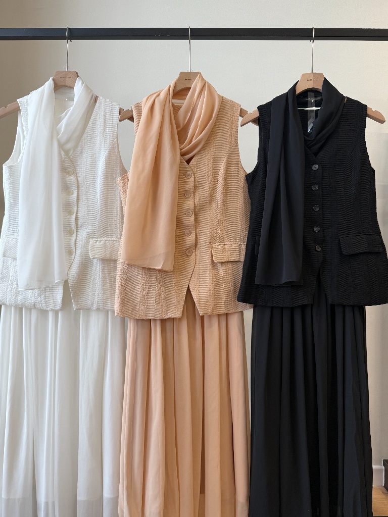 Arabelle Textured Verst & Chiffon Skirt Set