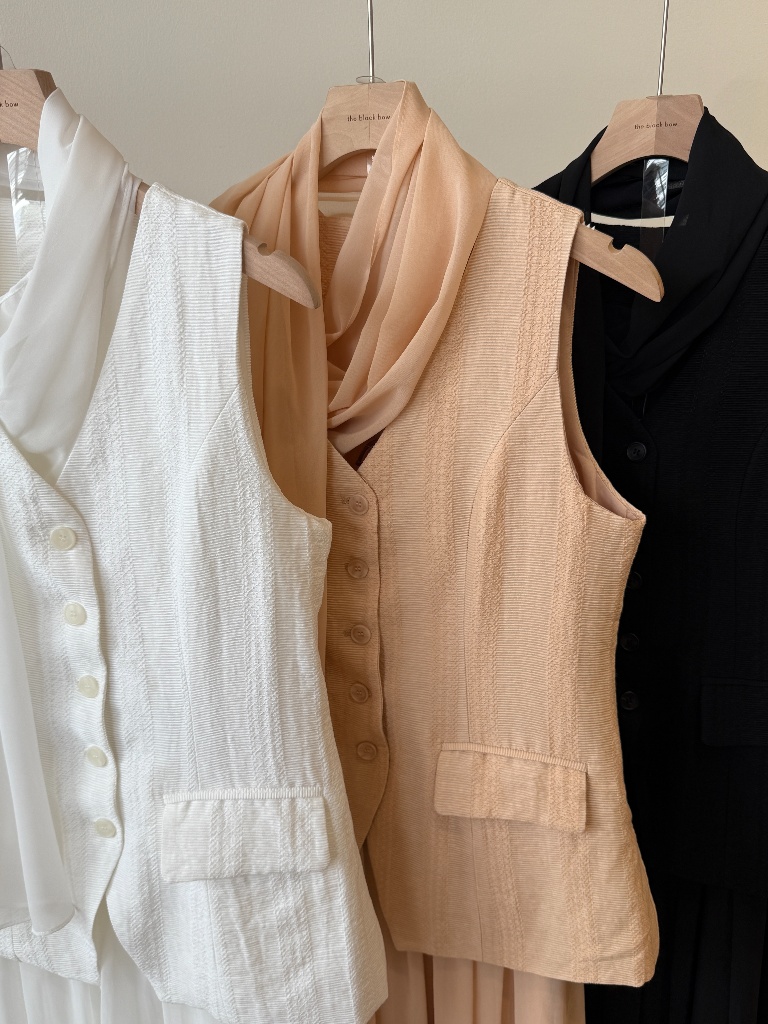 Arabelle Textured Verst & Chiffon Skirt Set