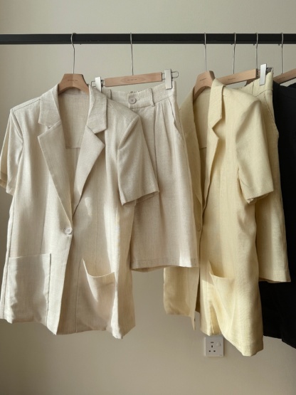 Alma Soft Structured vest Jacket & Bermuda Set
